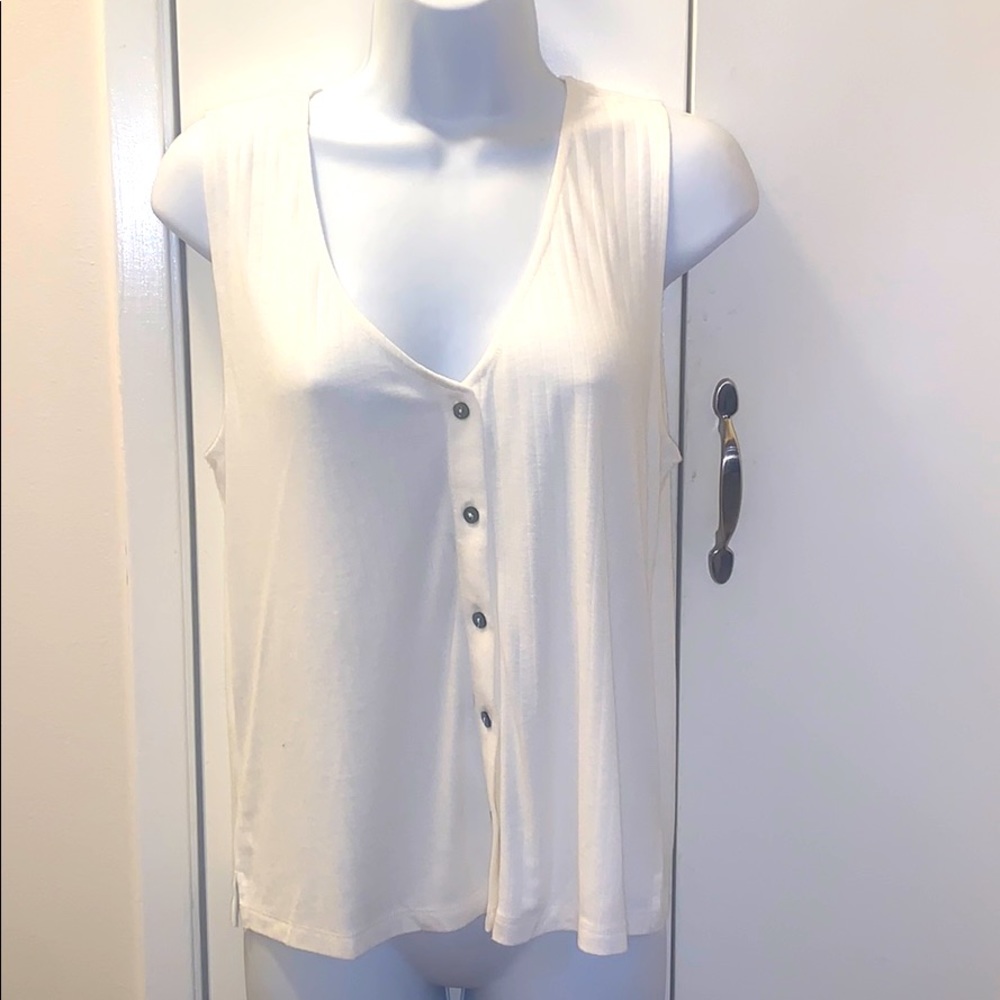 cupcakes and cashmere white tank Revolve L new